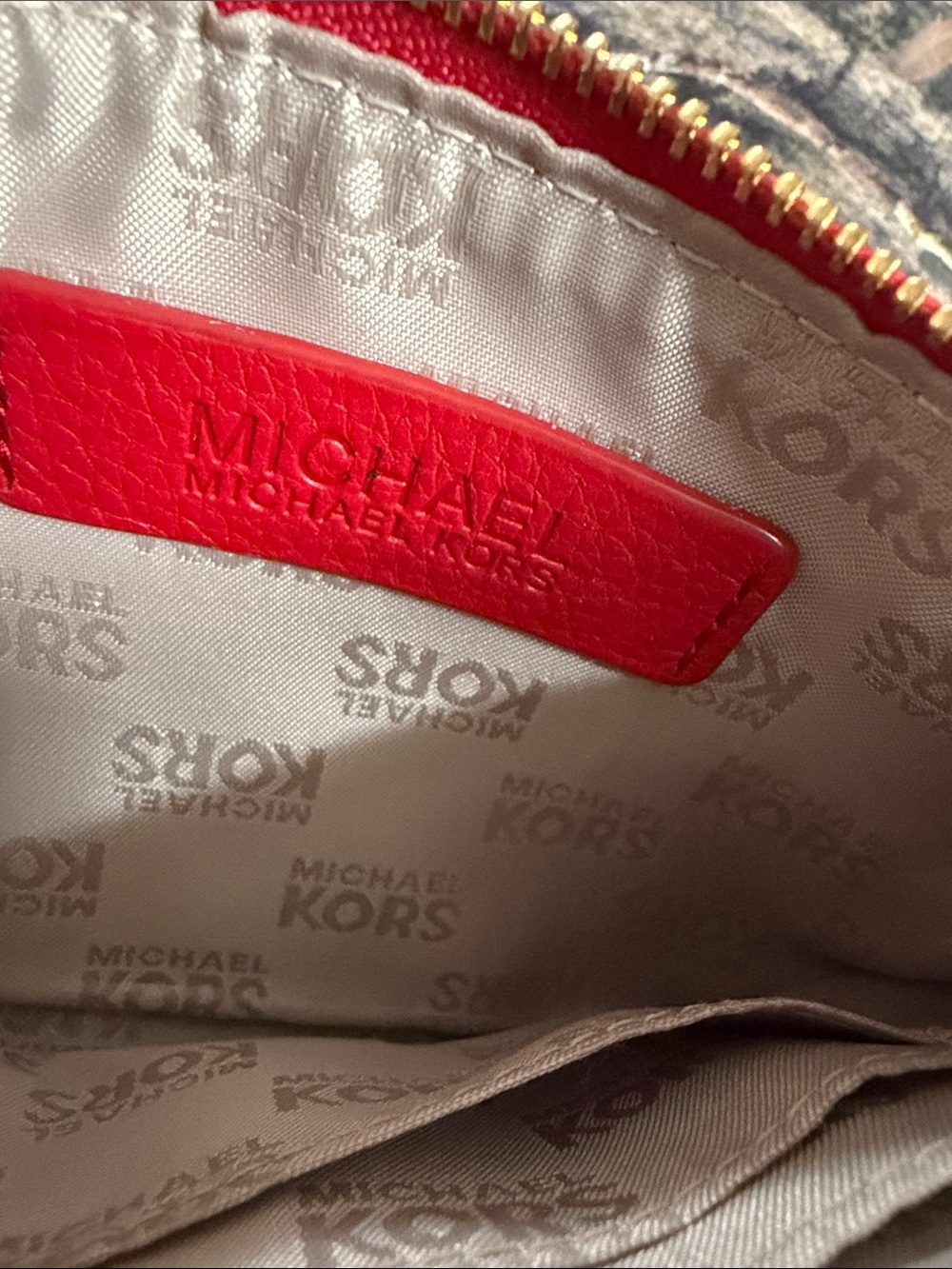 Michael Michael Kors Red Wristlet - Picture 6 of 7